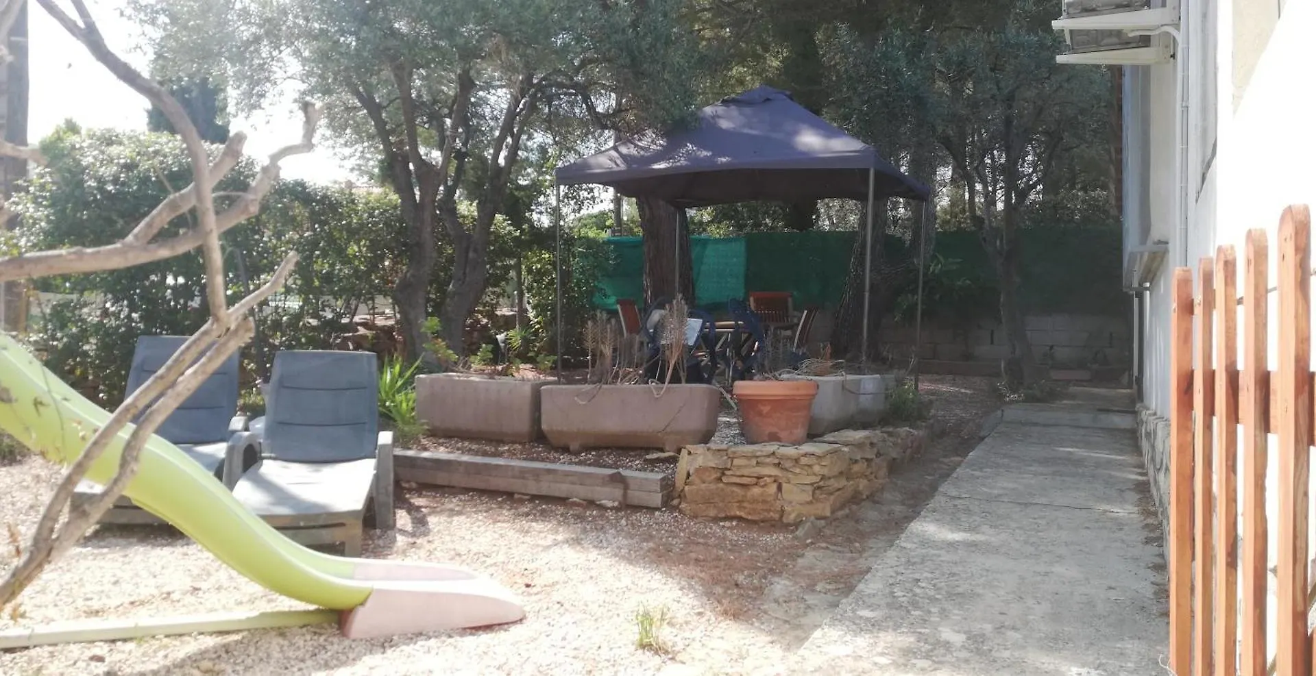 Holiday home Maison Familiale Jardin Parking, 10 Min Plage, 1* Saint-Cyr-sur-Mer