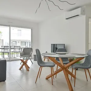  Appartement T2 Neuf A4 Rdj-piscine-acces Direct Plages Et Centre Village-